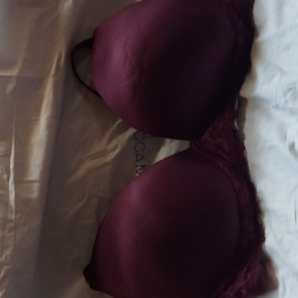 VICTORIA'S SECRET BRA 36 DDD BODY BY VICTORIA
